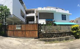 Corinne Villa A 300M From The Beach